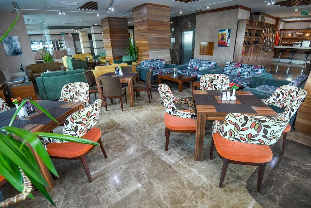 Avenue Hotel Baku Exterior foto